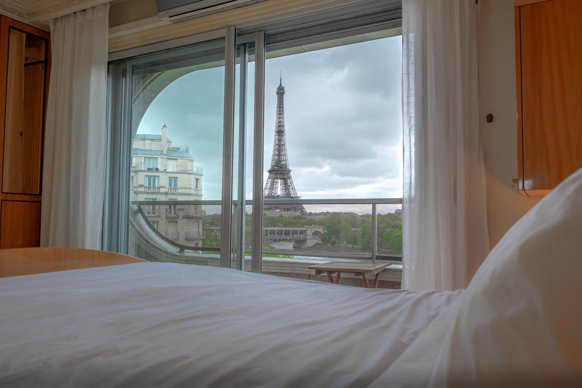 Les Amoureux De Homestay