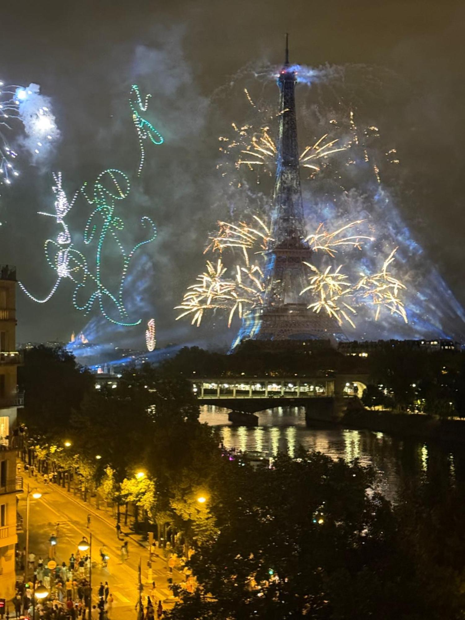 Les Amoureux De Homestay