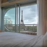 Les Amoureux De Paris