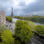 Les Amoureux De Paris
